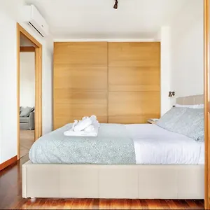 Appartamento Lussuoso Attico Con Garage Gratis Vicino Al Duomo E Allo Ieo, Milano