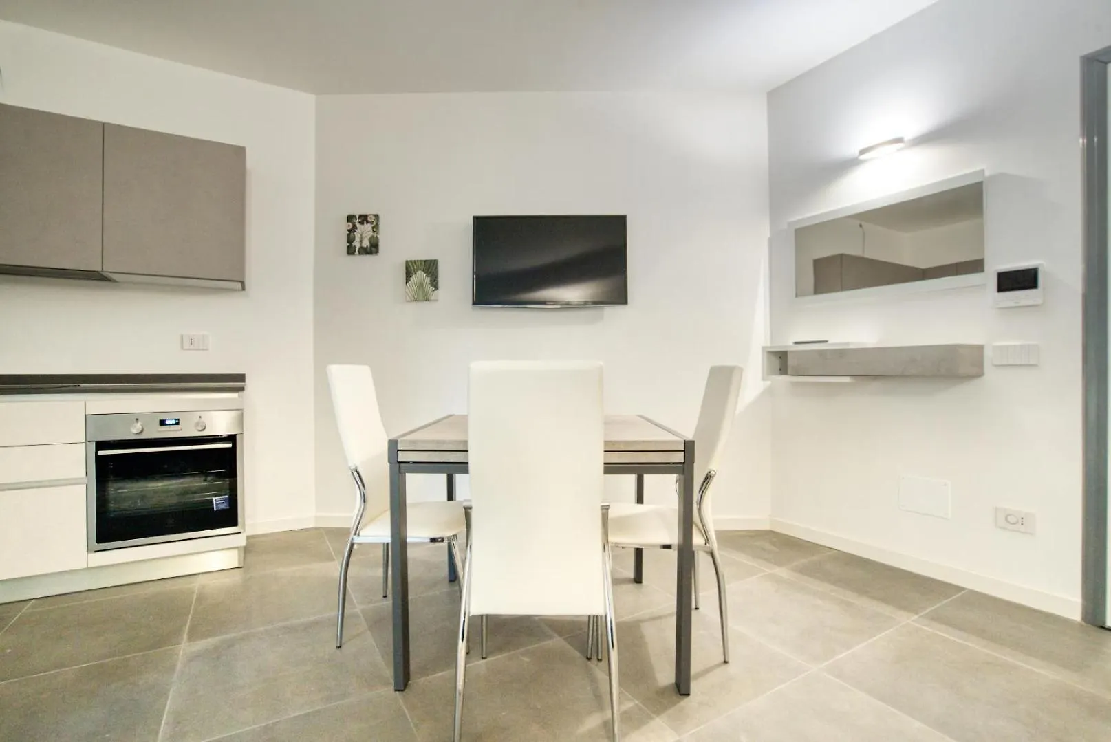 Temporaryflat Serlio 7 Milan 0*,  Italy