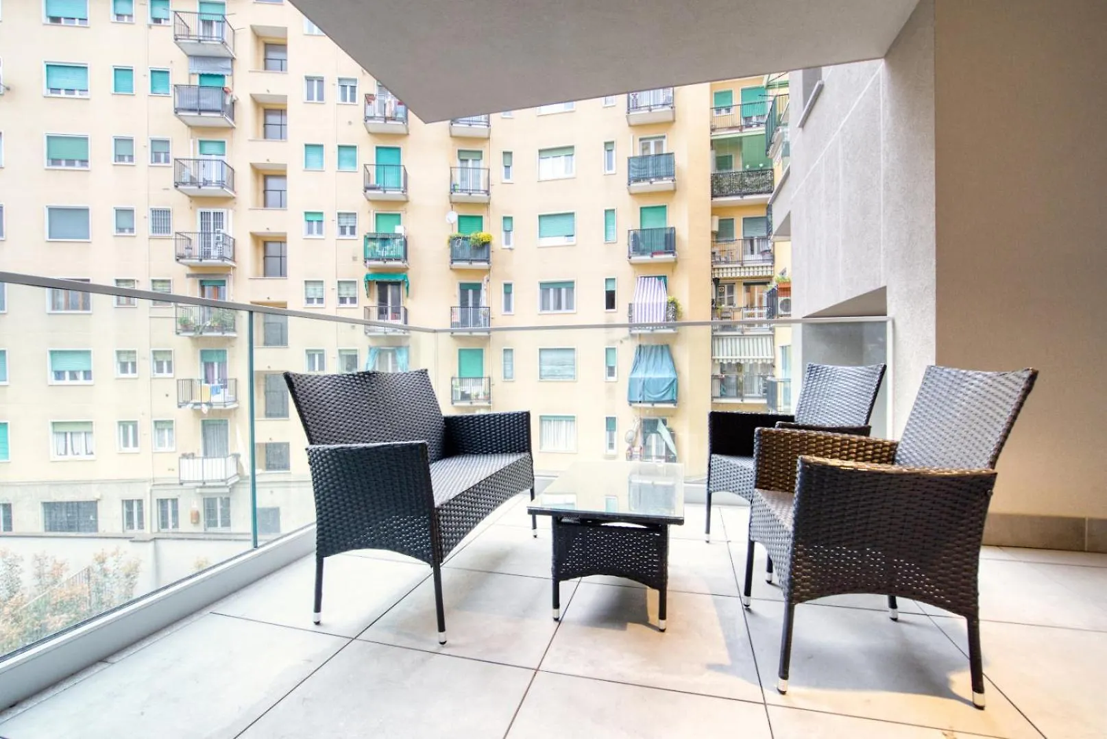 Apartment Temporaryflat Serlio 7 Milan Italy