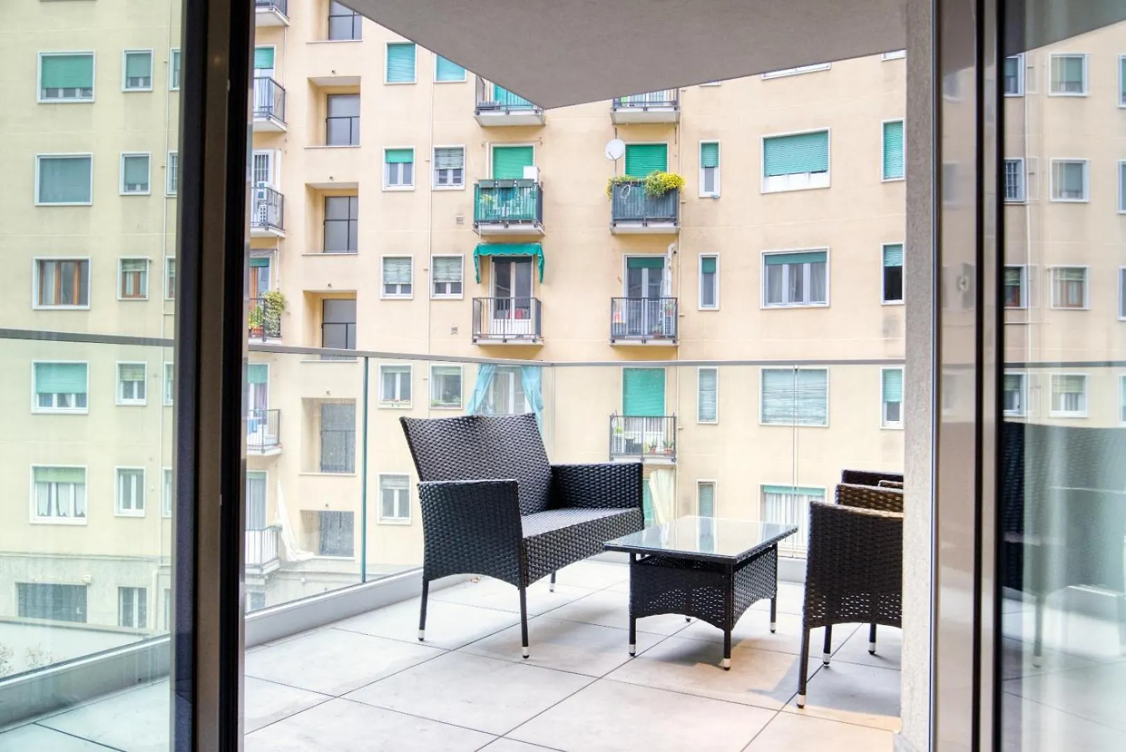 Temporaryflat Serlio 7 Milan Apartment